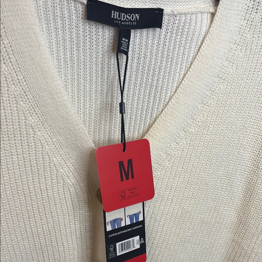 NWT. Hudson LA White Cotton Button-Up V-Neck Cardigan Sz M - Picture 4 of 10
